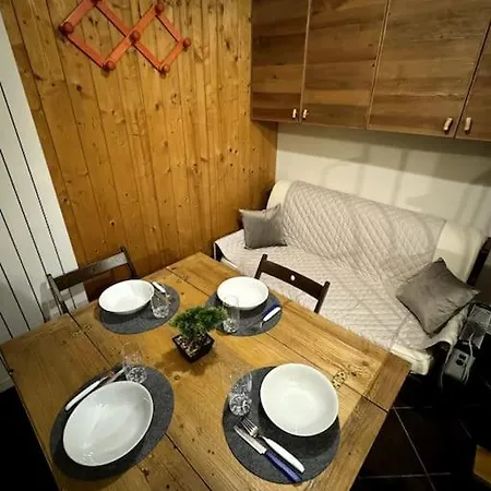Cozy Sky-loft Centro • Fronte Piste ססטריארה